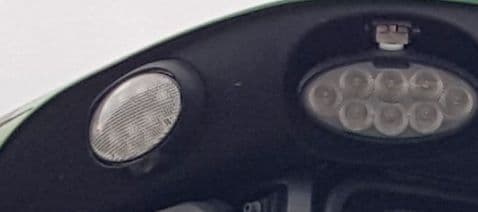 JOHN DEERE REPLACEMENT OVAL CAB INSERT LIGHT - 60W - Image 5